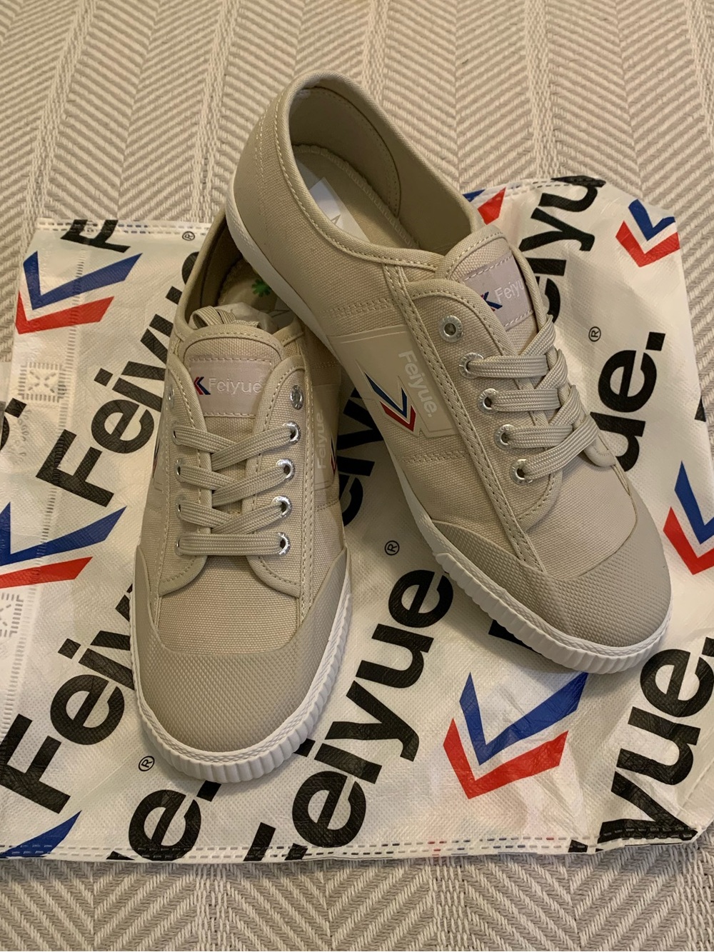 Feiyue Beige Canvas Low-Top Athletic Shoes
